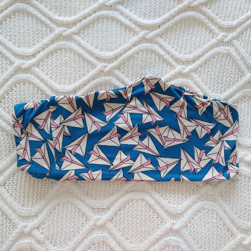 4/$25 ❤️ LuLaRoe OS Leggings Paper Airplanes
